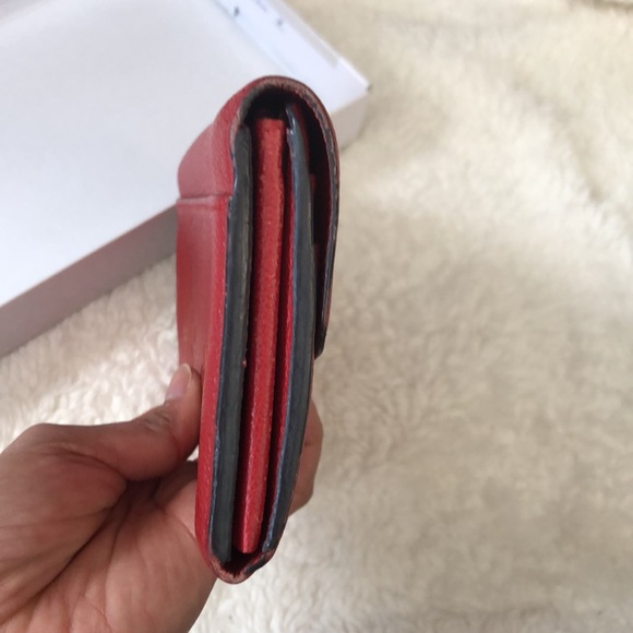 Louis Vuitton Empriente Wallet - Picture 7 of 8